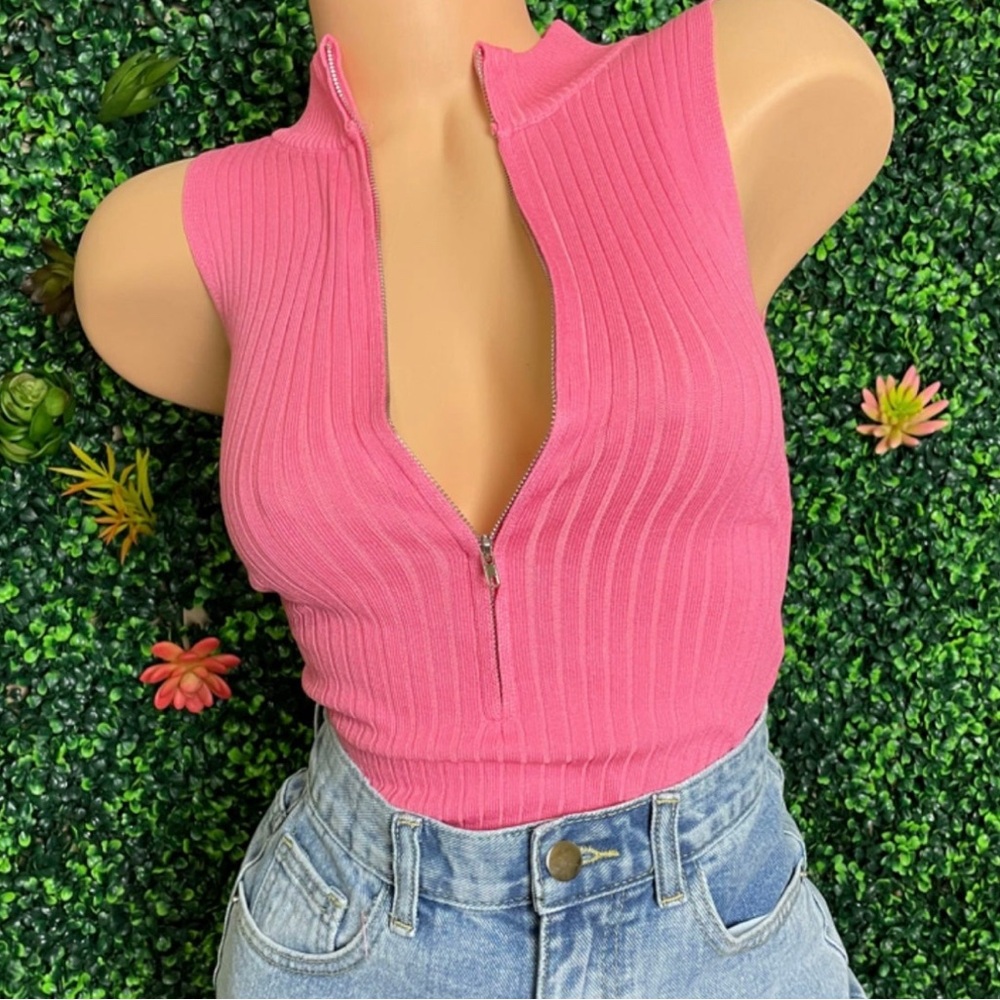 Pink Ribbed Zip-Up Sleeveless Top